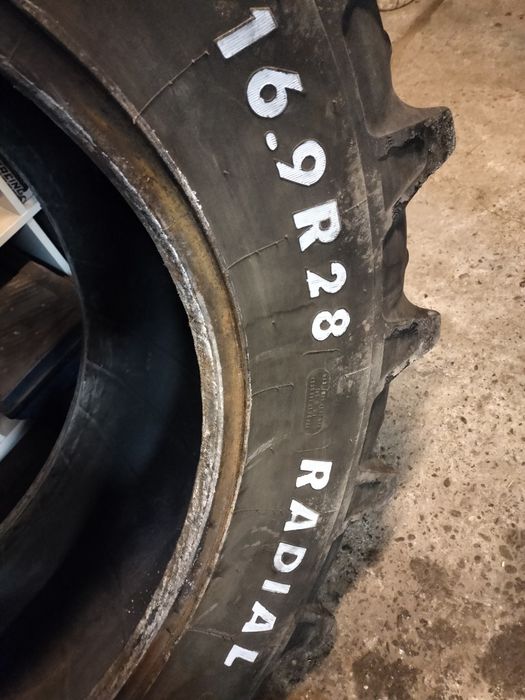 Opona kleber super8 16.9 r28