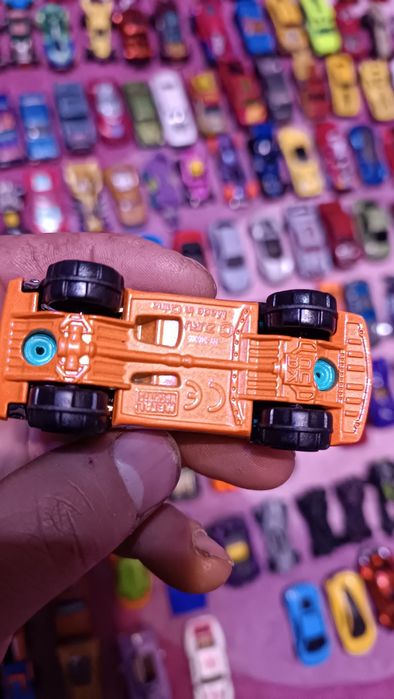 Машинки hot wills