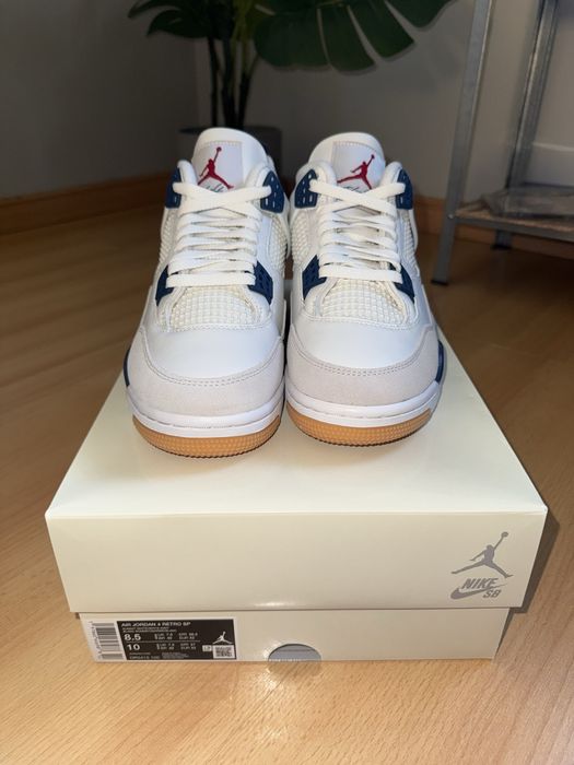 Air Jordan 4 SB Navy