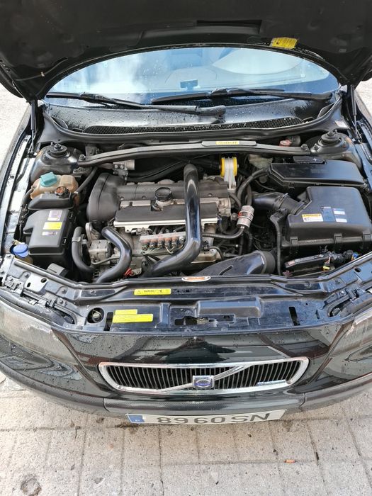 Volvo v70 2.0 turbo  R designe GPL — photo 4