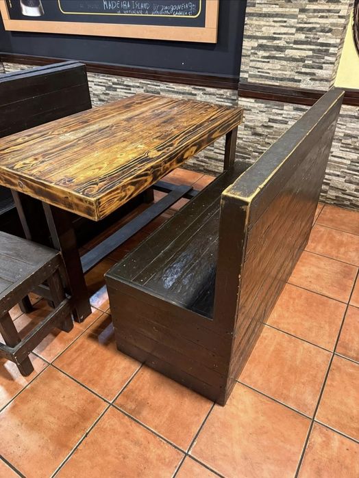 Mesas e cadeiras para restaurante, café