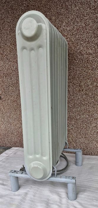 Обігрівач.Оливний (масляний) радіатор SCARLETT SC-1151