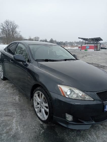 Sprzedam Lexus IS 220