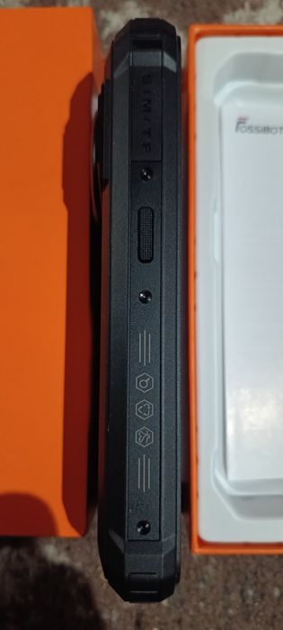 Oucitel Fossibot F101P (5,45) -7/64Gb- IP68/IP69 +Стерео/Динамік+Скло