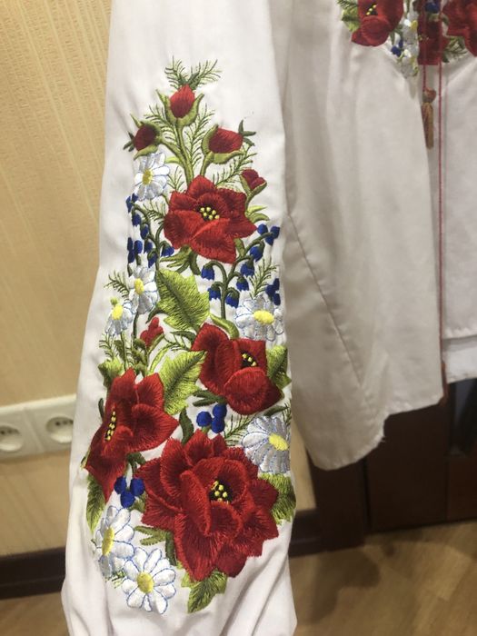 Вишиванка для дівчинки