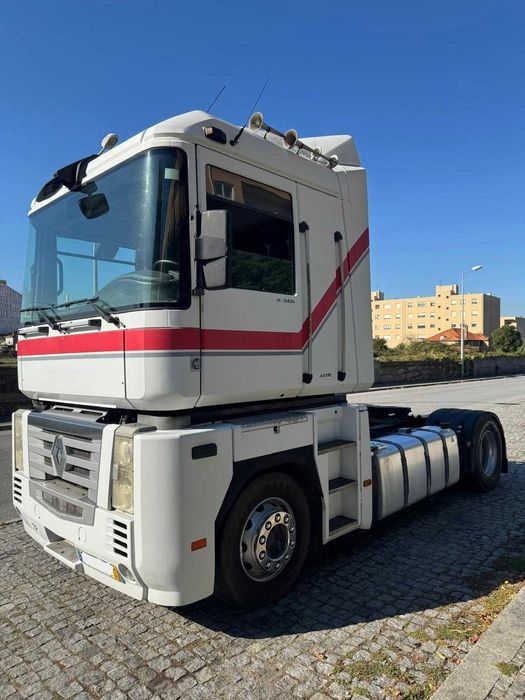 Camião Trator Renault Magnum 460 DXI