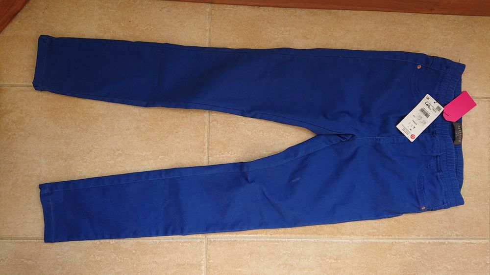 Spodnie dziewczęce Reserved 146 nowe