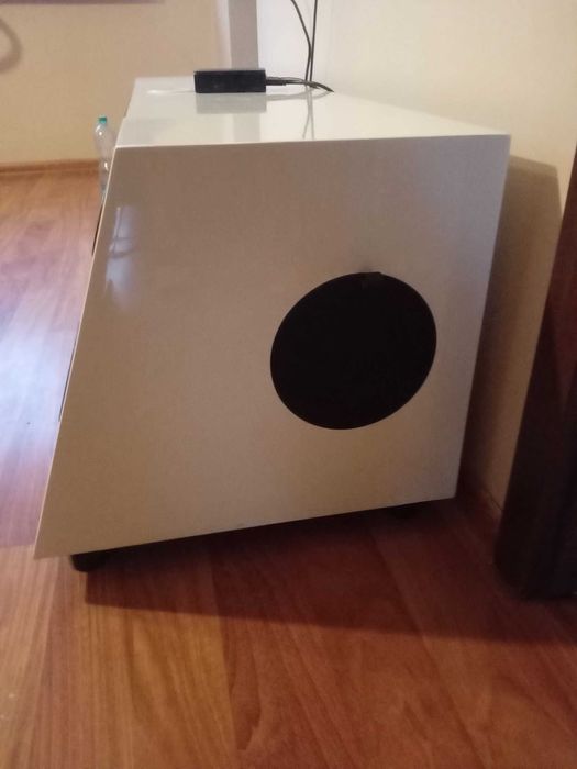 Szafka multimedialna - kino domowe