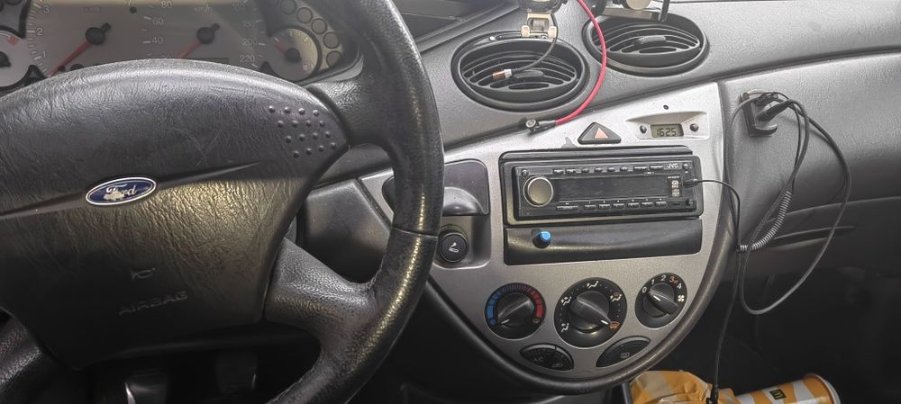 Ford Focus MK1 1.6 dosyć mocno doinwestowany, możliwa zamiana