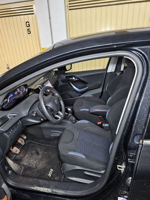 PEUGEOT 208 1.2 VTi ALLURE | 82 CV
