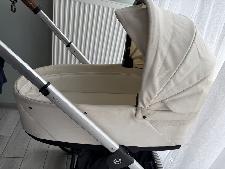 Cybex gondola kremowa