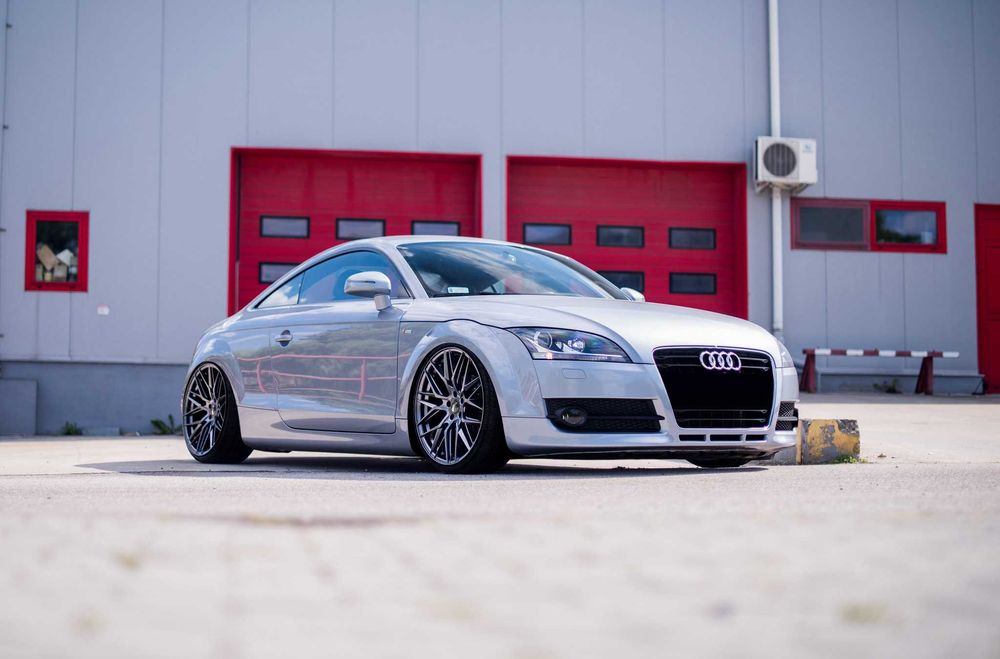 Japan Racing JR28 19" 19x8,5" 5x112 Audi A4 S4 B8 B9
