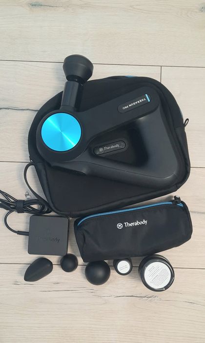 Перкусійний масажер Therabody Theragun PRO 5 gen