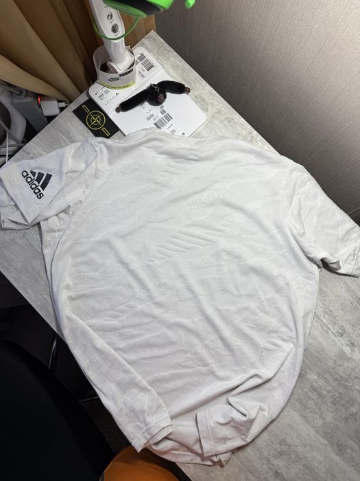 Спортивна футболка Adidas Performance FREELIFT camo L-XL