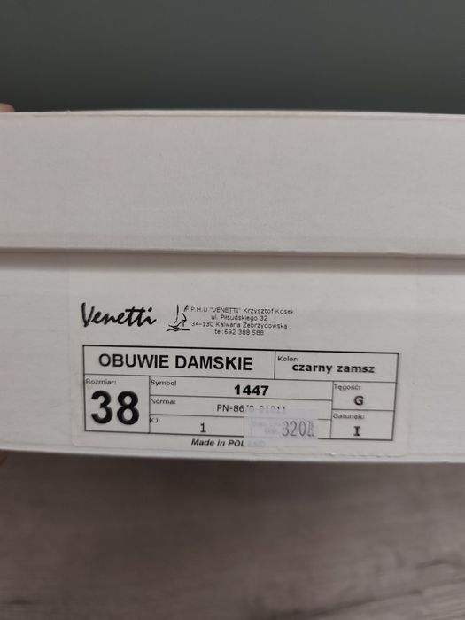 Botki buty zamszowe na korku