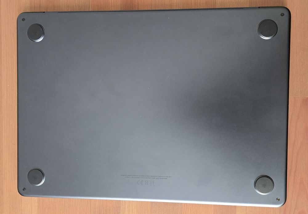 Macbook Air M1 2024