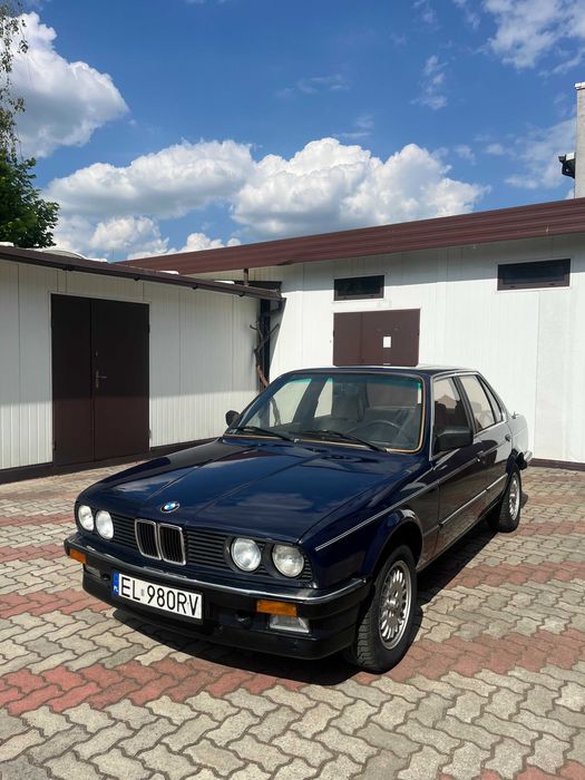 BMW E30 - wąska lampa - 324d -1986r