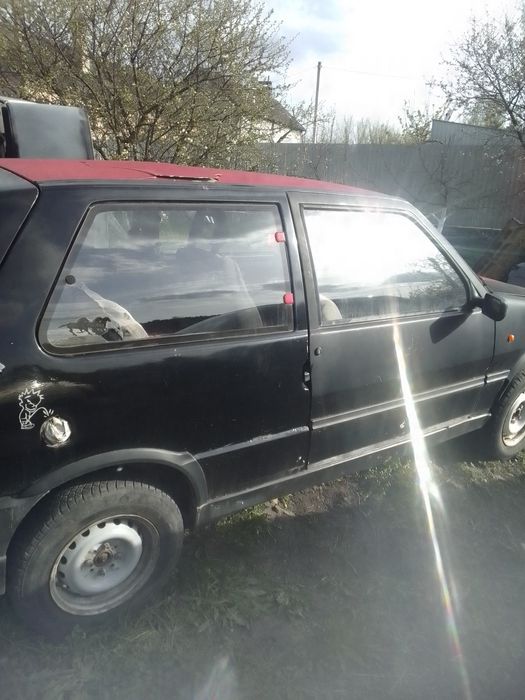 Продам крила Фіат уно