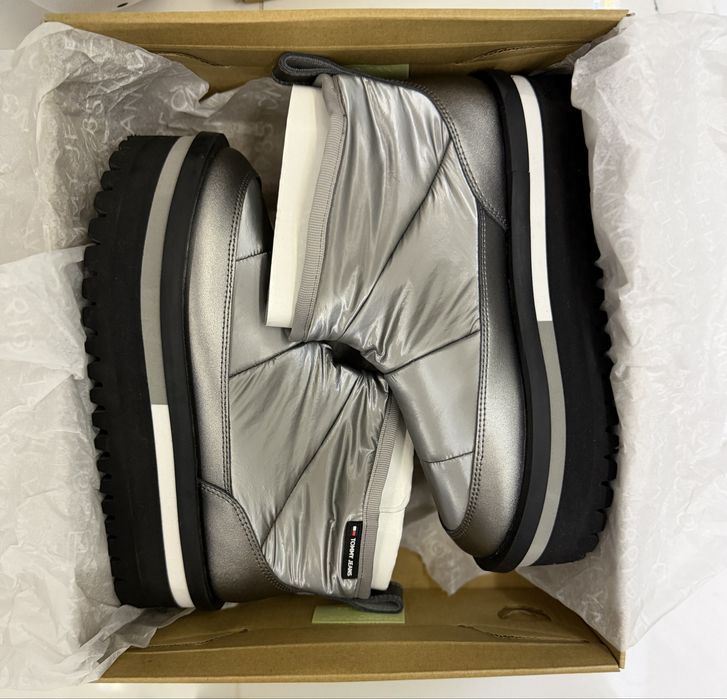 Зимові чоботи Tommy Jeans