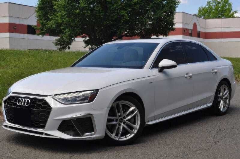 2022 Audi A4 quattro S line Prem Plus 45 TFSI