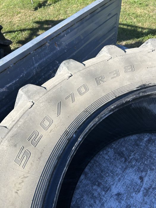 Opony 520/70 R38