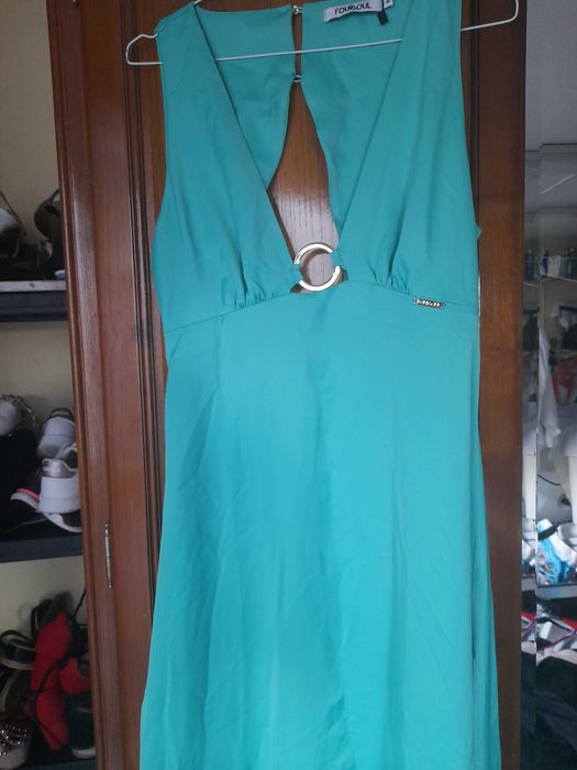Vestido verde novo
