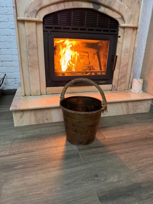 Відро для попелу (вугілля) під камін