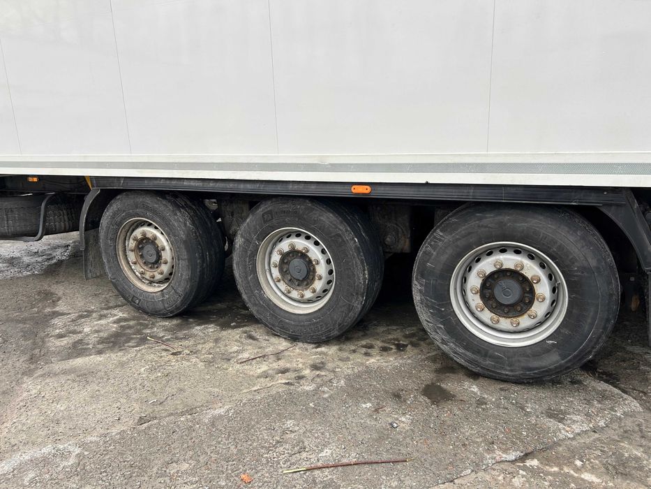 SCHMITZ тент, реф.   DAF Тягачі.    Окремо і разом