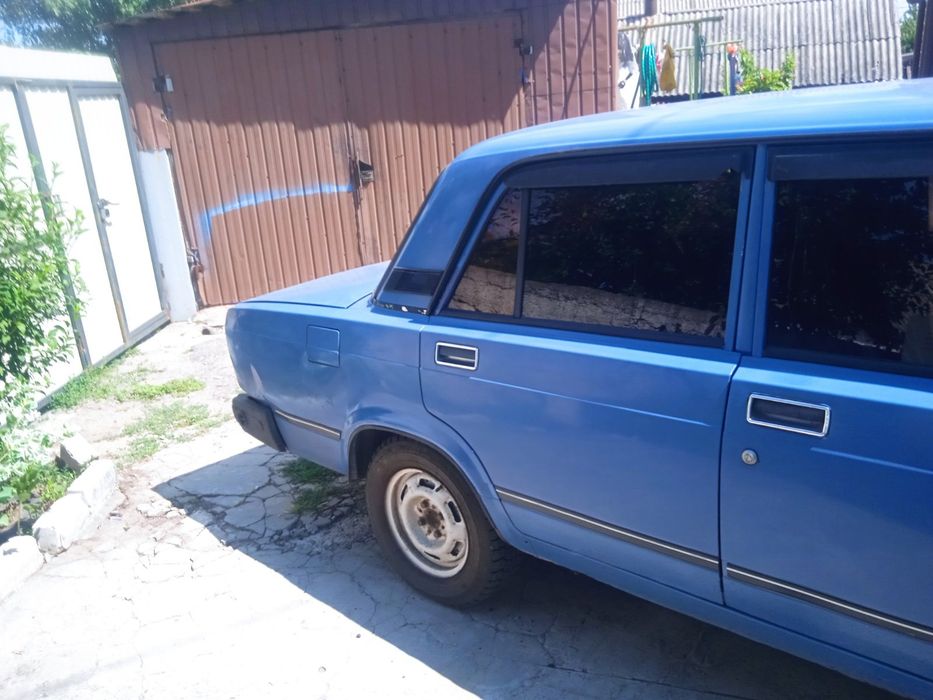 Продам ваз 2107.
