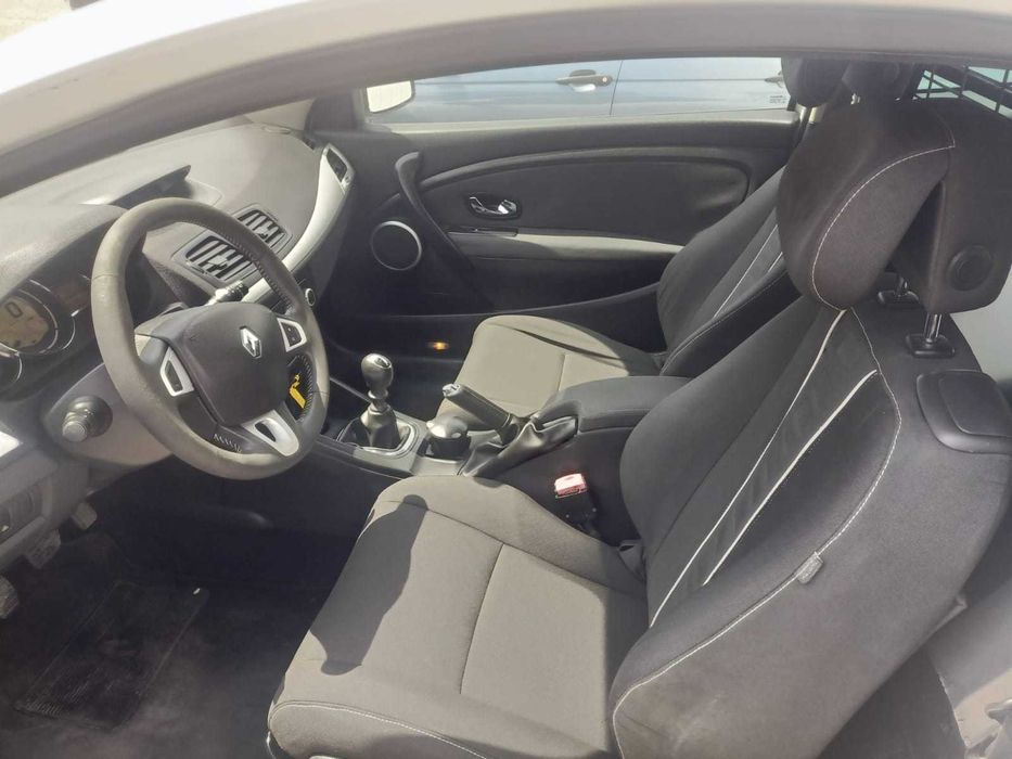 Renault Megane 1.5DCI 2 Lugares - excelente estado