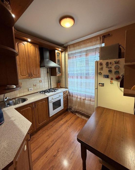 Продам 3 кімн. квартиру на масиві Райдужний, Деснянський район DT