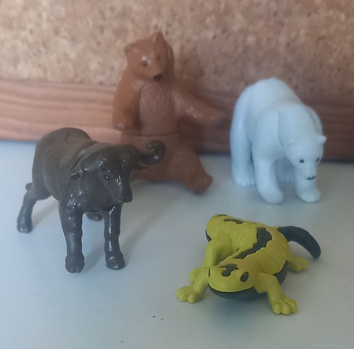 Conjunto 7 animais em miniaturas