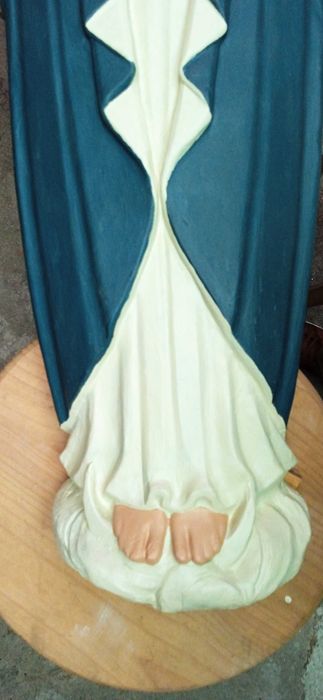 Imagem de Nossa Senhora com 1,05 de altura para parede em gesso