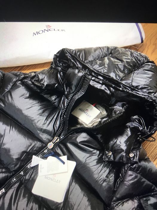 Kurtka moncler maya nowa