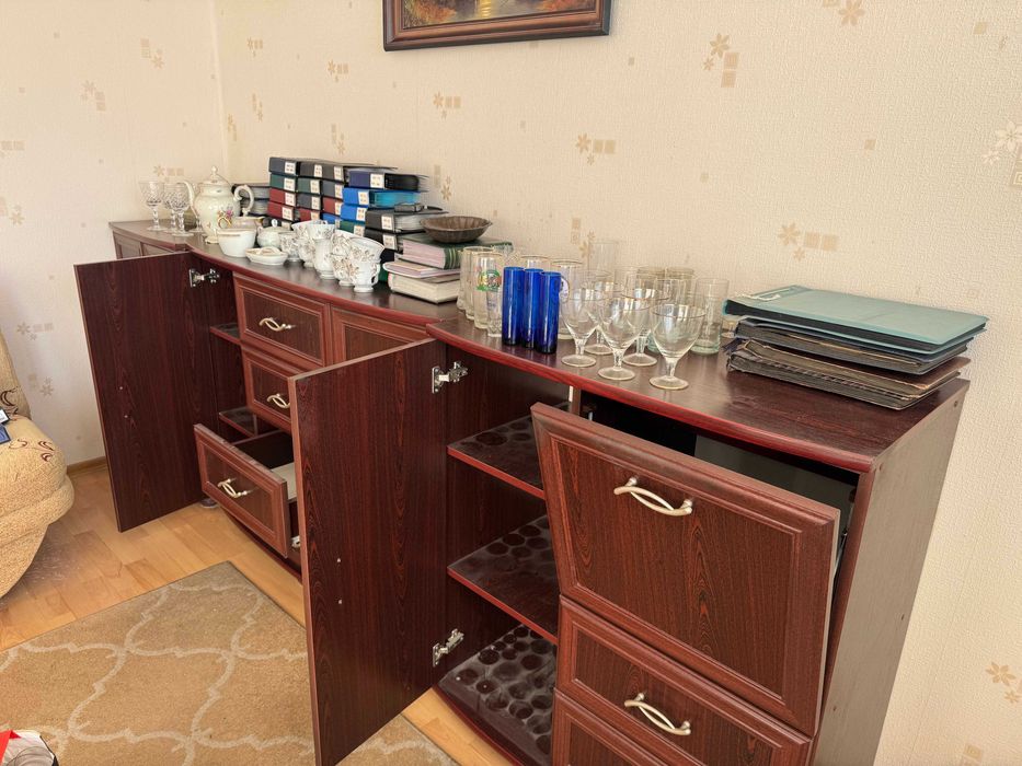 Komoda z barkiem + ława podnoszona