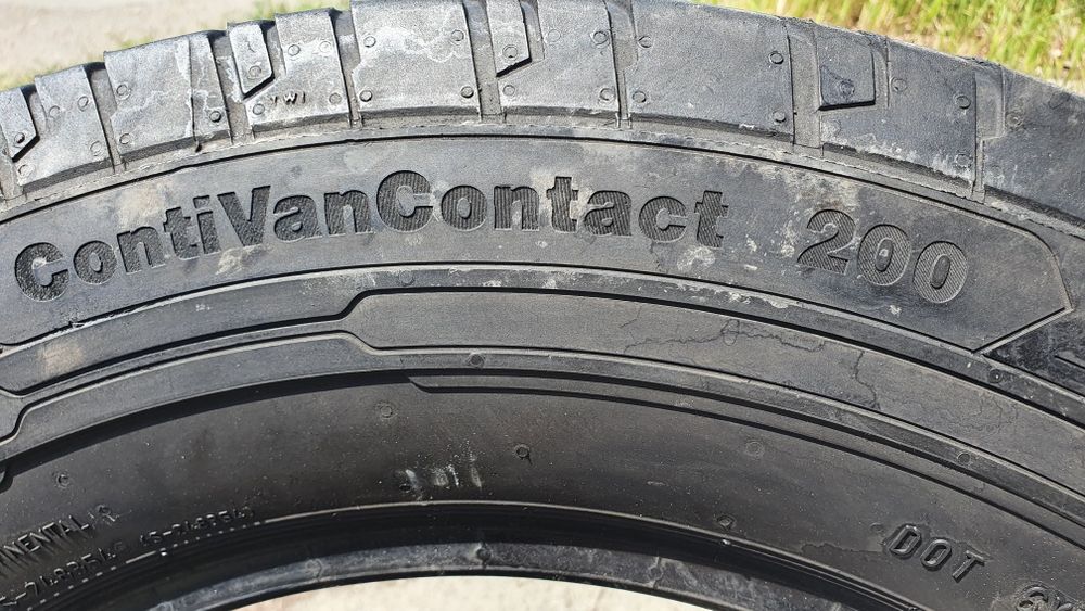 225/65 R16C   2шт Continental (Континенталь) Авторезина, шини.