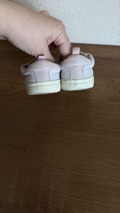 кеди рожеві на дівчинку hm 23