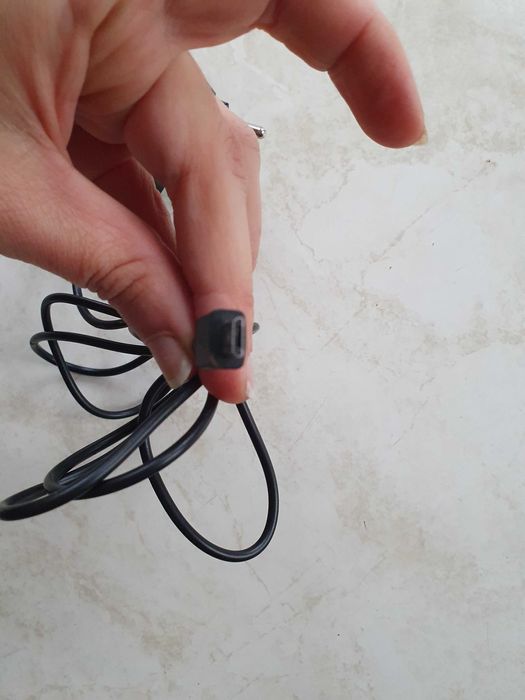 Uniwersalna ładowarka Toptel Micro USB 1A