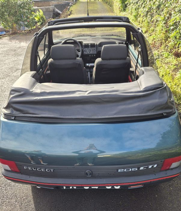 Peugeot 205 1.6 CTI