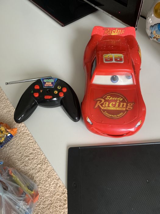 Машина велика Тачки Маквін на радіоуправлінні