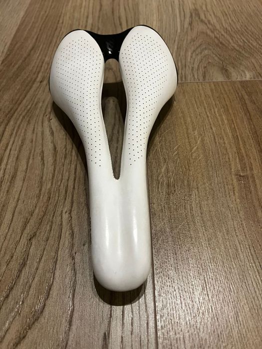 Selim Bontrager Ajna Pro 144mm