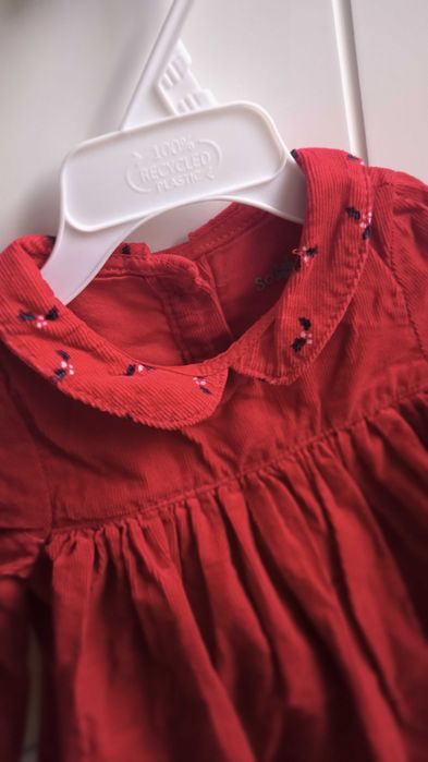 Sukienko body niemowlęce 68 że sztruksu nowe