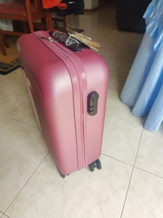 Mala de mão nova