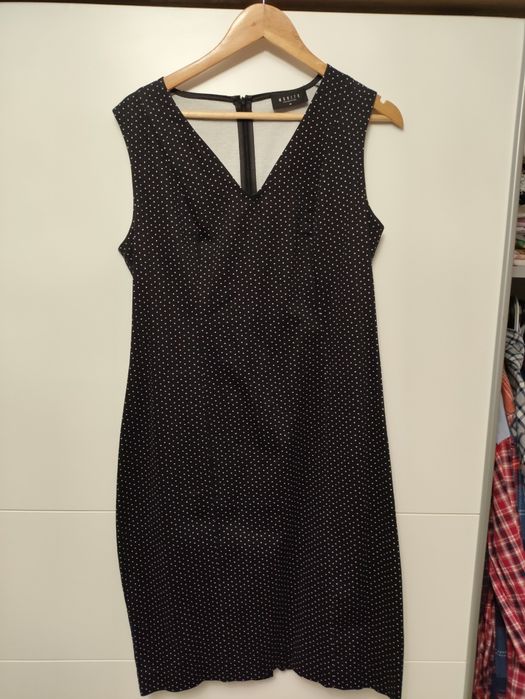 Elegancka sukienka Mohito r. 42/44