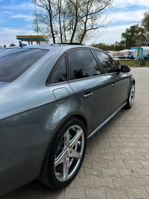 Audi A4 2012 VIN WAUBFCFL1DN005725 фото оголошення 12 з 18