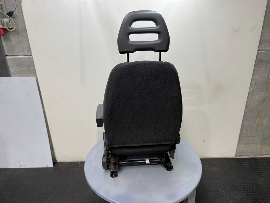 Banco esquerdo Peugeot Boxer 2.0HDI (2018)