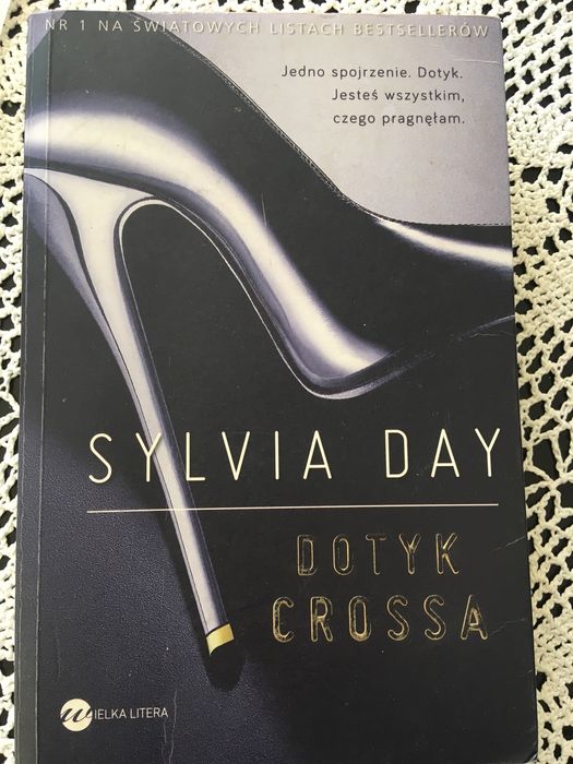 Dotyk Crossa Sylvia Day