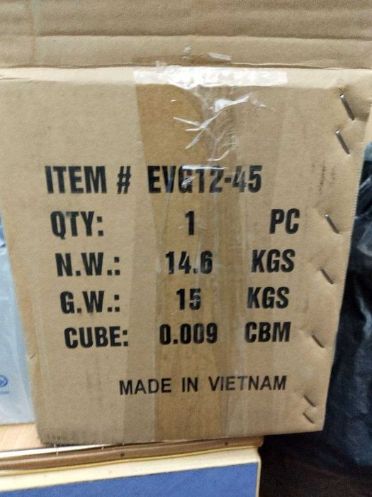 Продам 2 аккумулятора