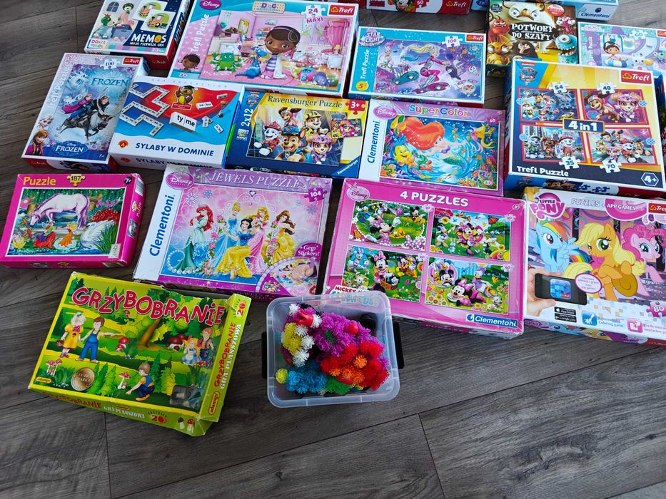 Puzzle /gry dla dzieci/ sprzedam całość