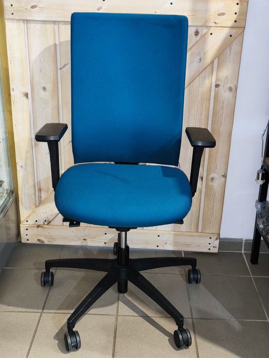 Dauphin fotel biurowy